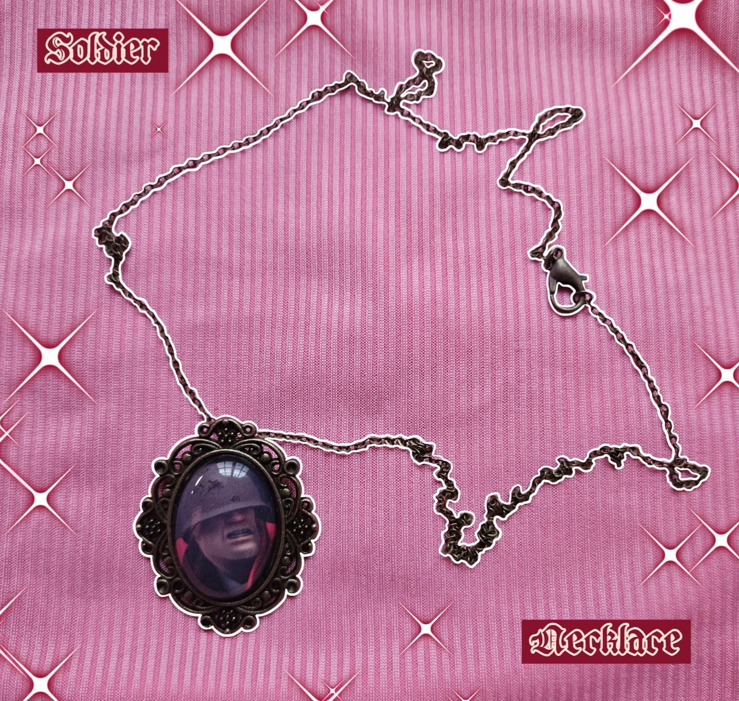Soldier Pendant Necklace | TF2